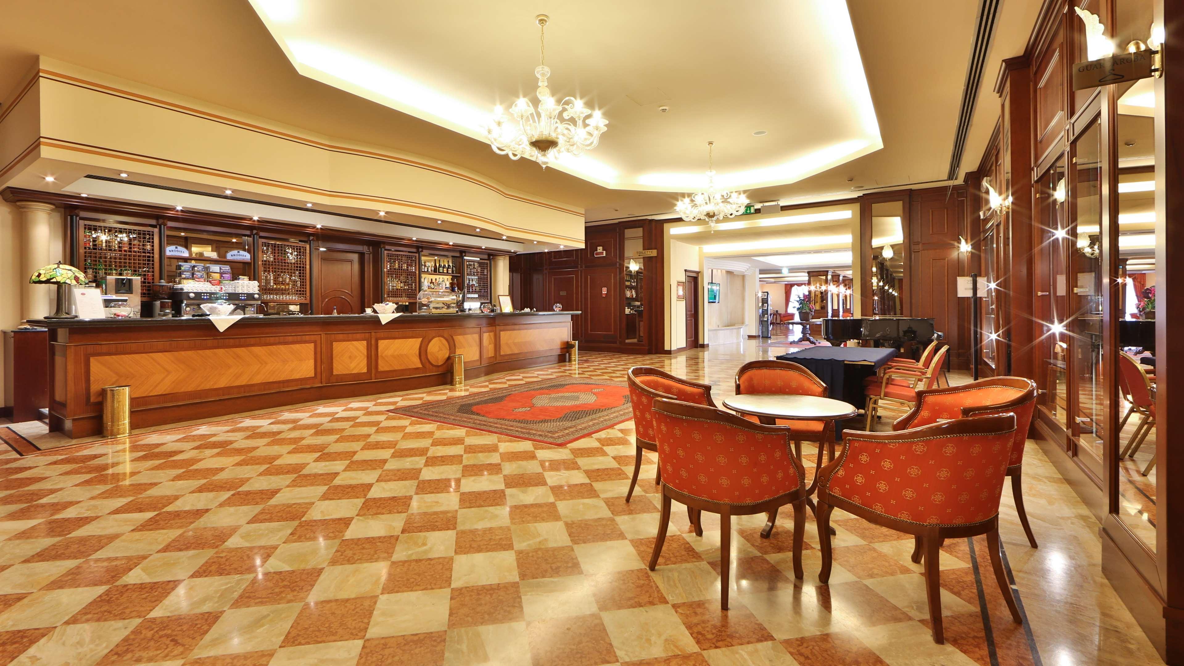 Best Western Classic Hotel Реджо Емилия Екстериор снимка